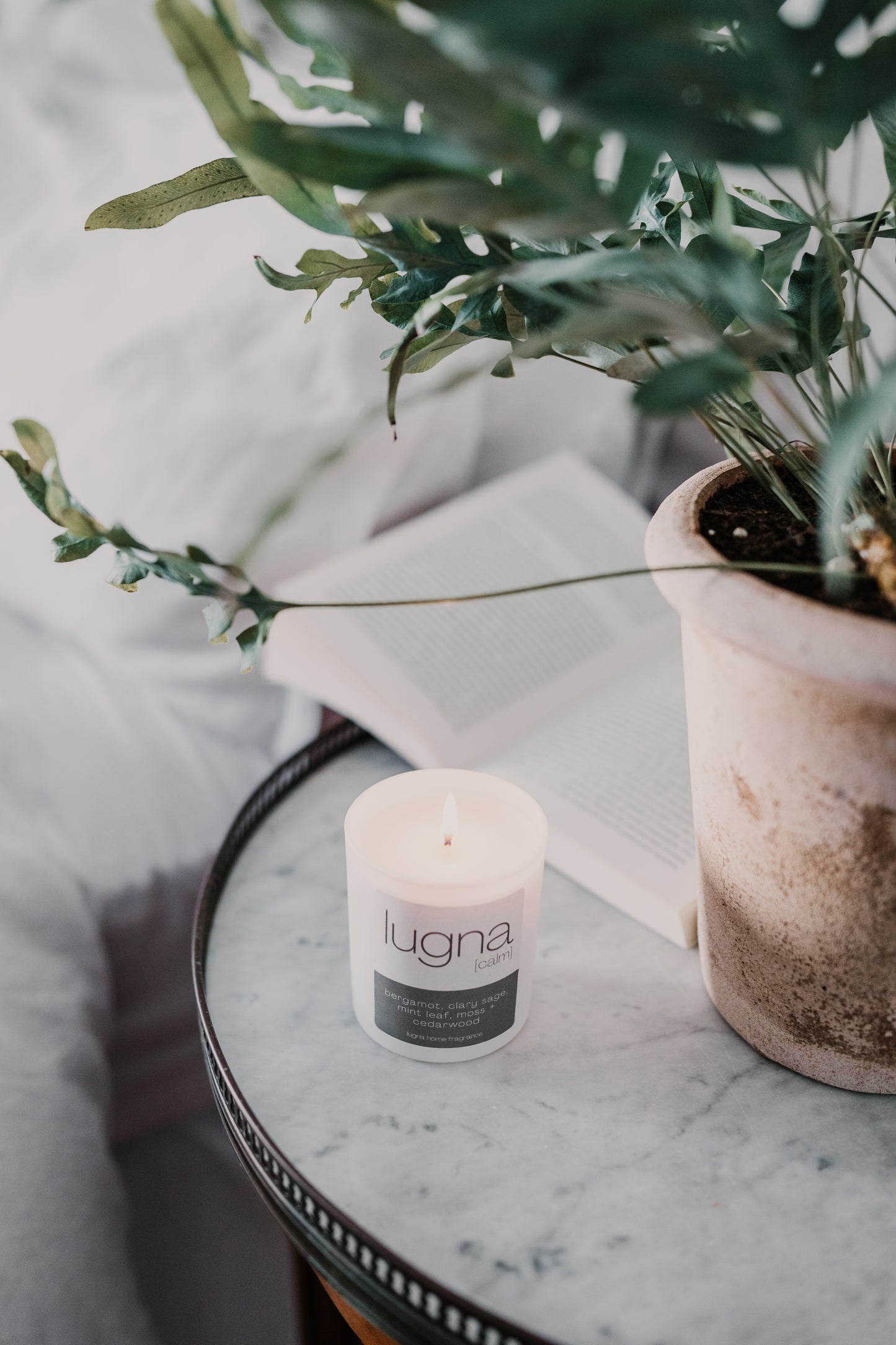 lugna [lu-na] original candle